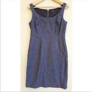 Women’s Tahari denim work dress size 6 like new